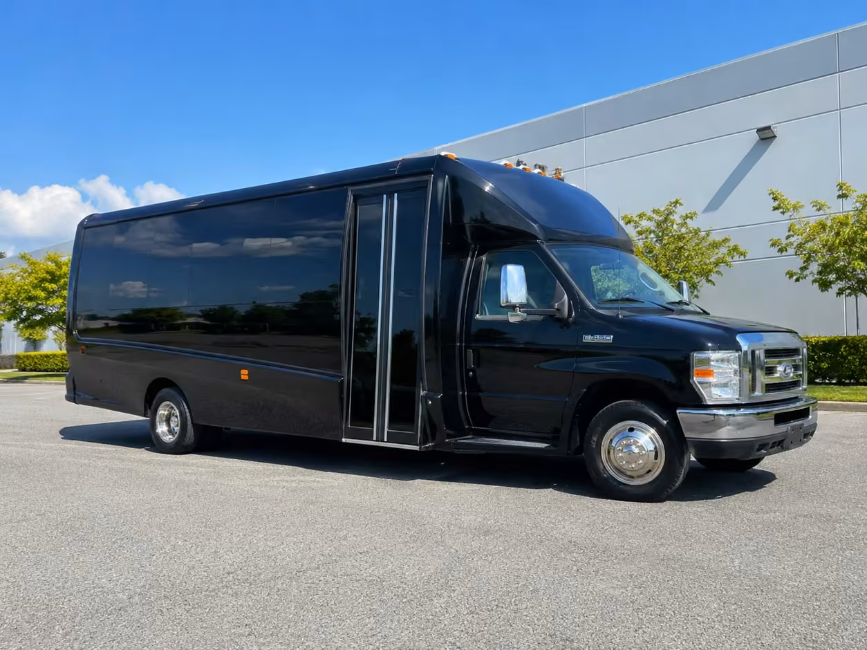 15 passenger party bus